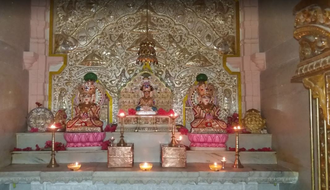 Shri Jain Shwetamber Mandir, Sardarpeth, Abhona, District - Nashik (Maharashtra) image 3