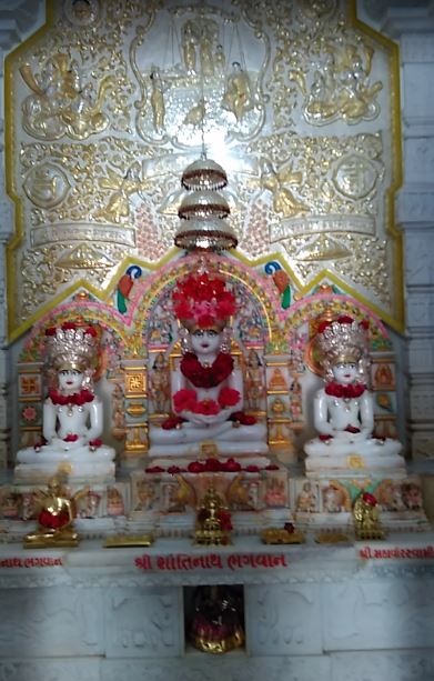 Shri Shantinath Shwetamber Jain Derasar, Gopipura, Dahanu, District - Palghar (Maharashtra) image 5