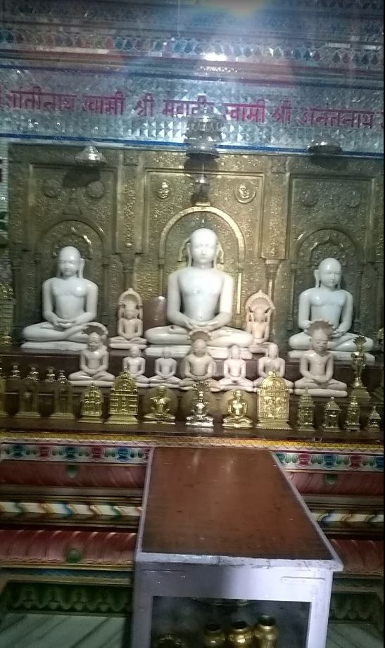 Shri Digamber Jain Mandir, Taradgaon, District - Satara (Maharashtra) image 1