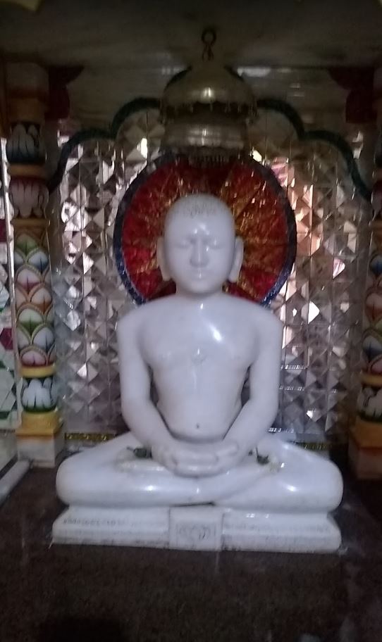 Shri Digamber Jain Mandir, Taradgaon, District - Satara (Maharashtra) image 3
