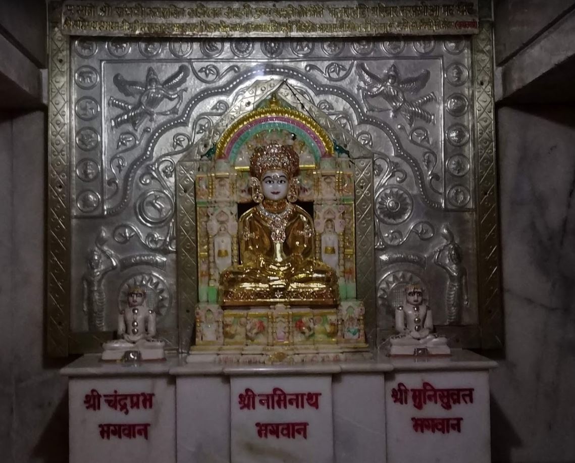 Shri Amizara Sambhavnath Bhagwan Shwetamber Jain Tirth, Raviwar Peth, Karad, District - Satara (Maharashtra) image 5