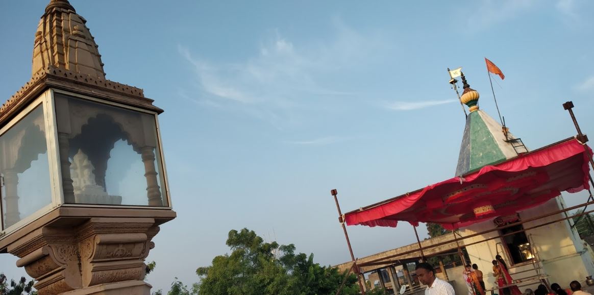 Shri 1008 Bhagwan Parshvnath Digamber Jain Mandir, Sawe Wadi, Latur (Maharashtra) image 1