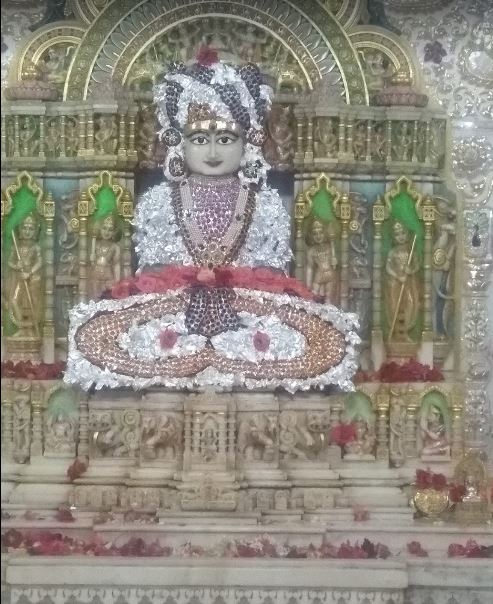 Shri Shantinath Bhagwan Shwetamber Jain Mandir, Matanpur Nagar, Malad (East), Mumbai (Maharashtra) image 2