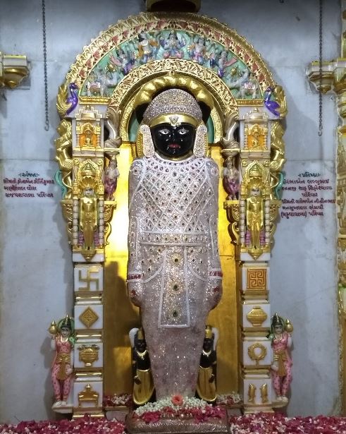 Shri Garden Lane Nageshwar Parshvnath Jinalaya, Damodar Park, Ghatkopar West, District-Mumbai Suburban (Maharashtra) image 4