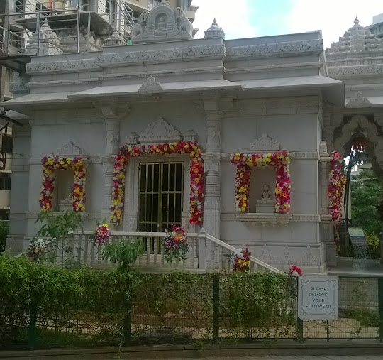 Shri Shwetamber Jain Mandir, Kalpataru Aura, Ghatkopar West, District-Mumbai Suburban (Maharashtra) image 1