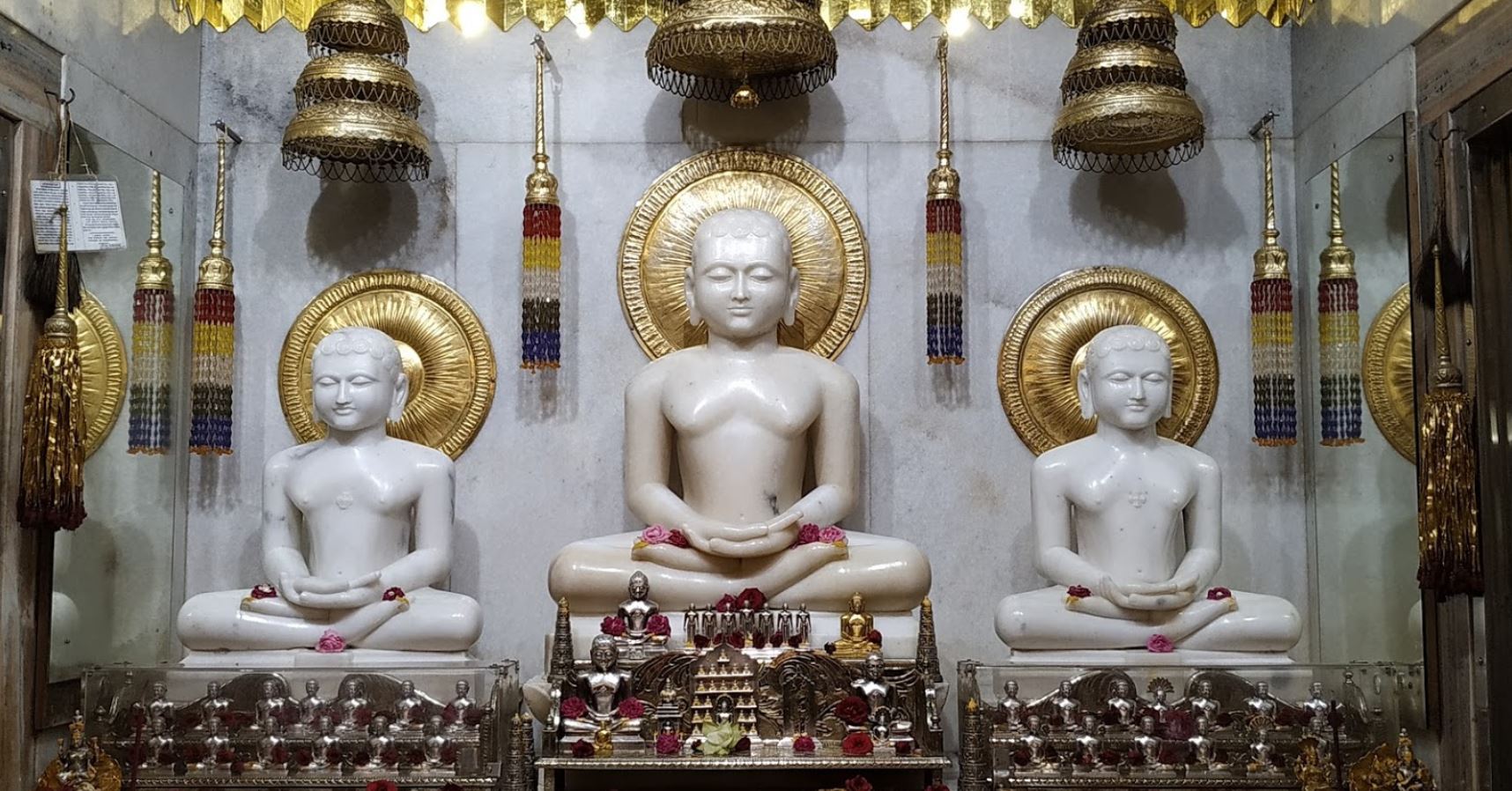 Shri 1008 Adinath Bahubali Digamber Jain Mandir, Pai Nagar, Borivali West, District-Mumbai Suburban (Maharashtra) image 3