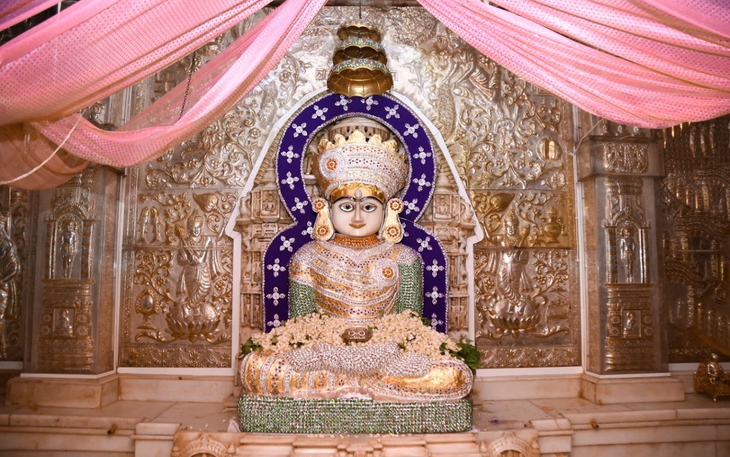 Shri Borivali Shwetambar Murtipujak Jain Sangh Mandpeshwa, Pai Nagar, Borivali West, District-Mumbai Suburban (Maharashtra) image 4