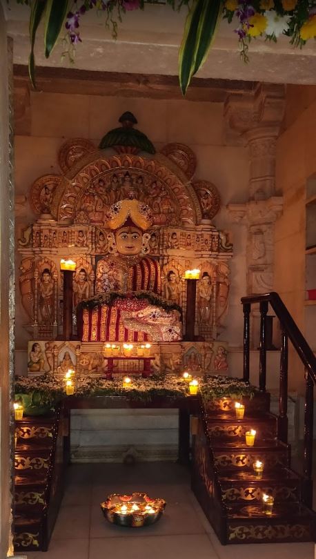 Shri Mahaveer Swami Jain Derasar, Dev Nagar, Borivali West, District-Mumbai Suburban (Maharashtra) image 4