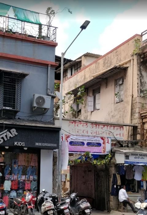 Shri Naminath Bhagwan Jain Mandir, Prathna Samaj, Khetwadi, Girgaon, Mumbai (Maharashtra) image 1