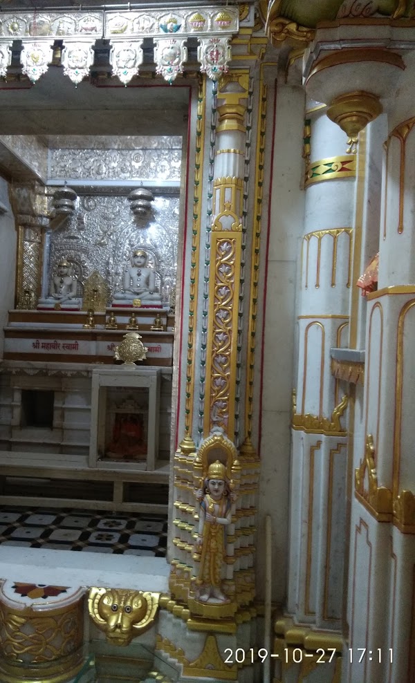 Shri Vasupujya Swami Jain Shwetamber Mandir, Sarrafa Bazar, Adoni, District-Kurnool (Andhra Pradesh) image 4