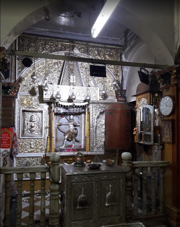 Shri Mahaveer Swami Jain Derasar, Kalba Devi Road, Pydhonie, Bhuleshwar, Mumbai (Maharashtra) image 4