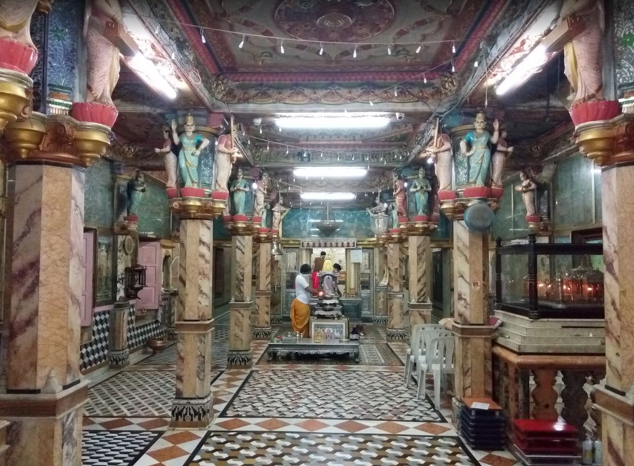 Shri Mahaveer Swami Jain Derasar, Kalba Devi Road, Pydhonie, Bhuleshwar, Mumbai (Maharashtra) image 9