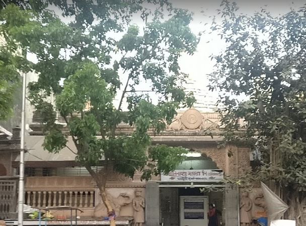 Shri Shantinath Maharaj Jain Derasar, Ibrahim Rehmatullah Road, Pydhonie, Bhuleshwar, Mumbai (Maharashtra) image 1