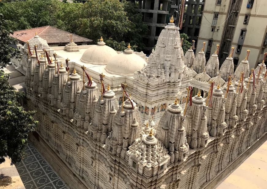 Sheth Motisha Adeshwarji Jain Mandir, Sheth Motisha Lane, Love Lane, Byculla East, Byculla, Mumbai (Maharashtra) image 3