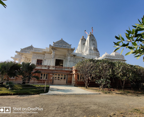 Trimandir, Ahmedabad - Zalod Highway, Opposite FCI, Godhra, District-Panchmahal (Gujarat) thumbnail 2