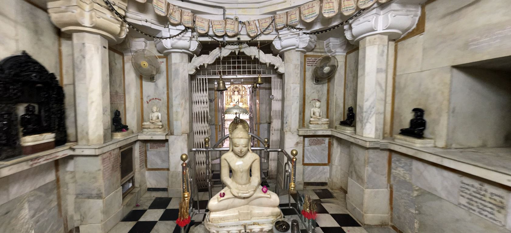 Shri 1008 Sambhavnath Digamber Jain Mandir, Idar, District- Sabarkantha (Gujarat) image 4