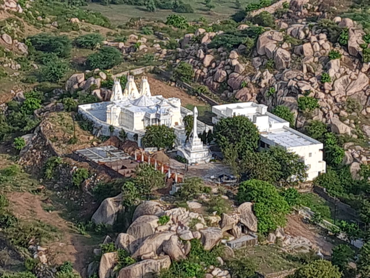 Shri 1008 Adinath Digamber Jain Pracheen Beespanthi Derasar, Idar, District- Sabarkantha (Gujarat) image 10