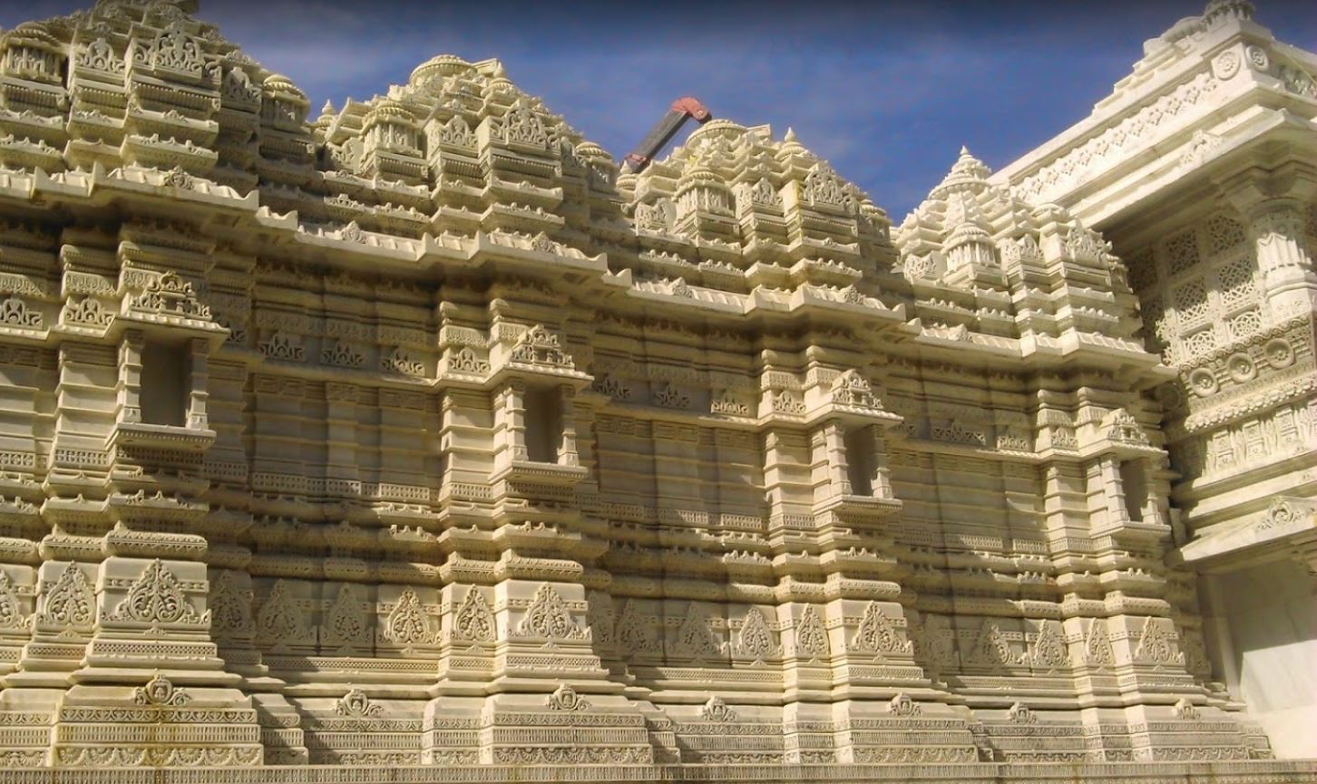 Shri Shantinath Ji Shwetamber Jain Mandir, Idar, District- Sabarkantha (Gujarat) image 9