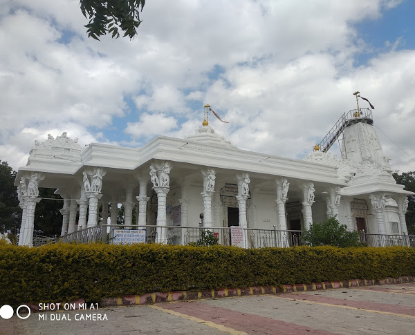 Shri Pavapuri Samet Shikhar Tirthdham, Gambhirpura, Idar, District- Sabarkantha (Gujarat) image 3