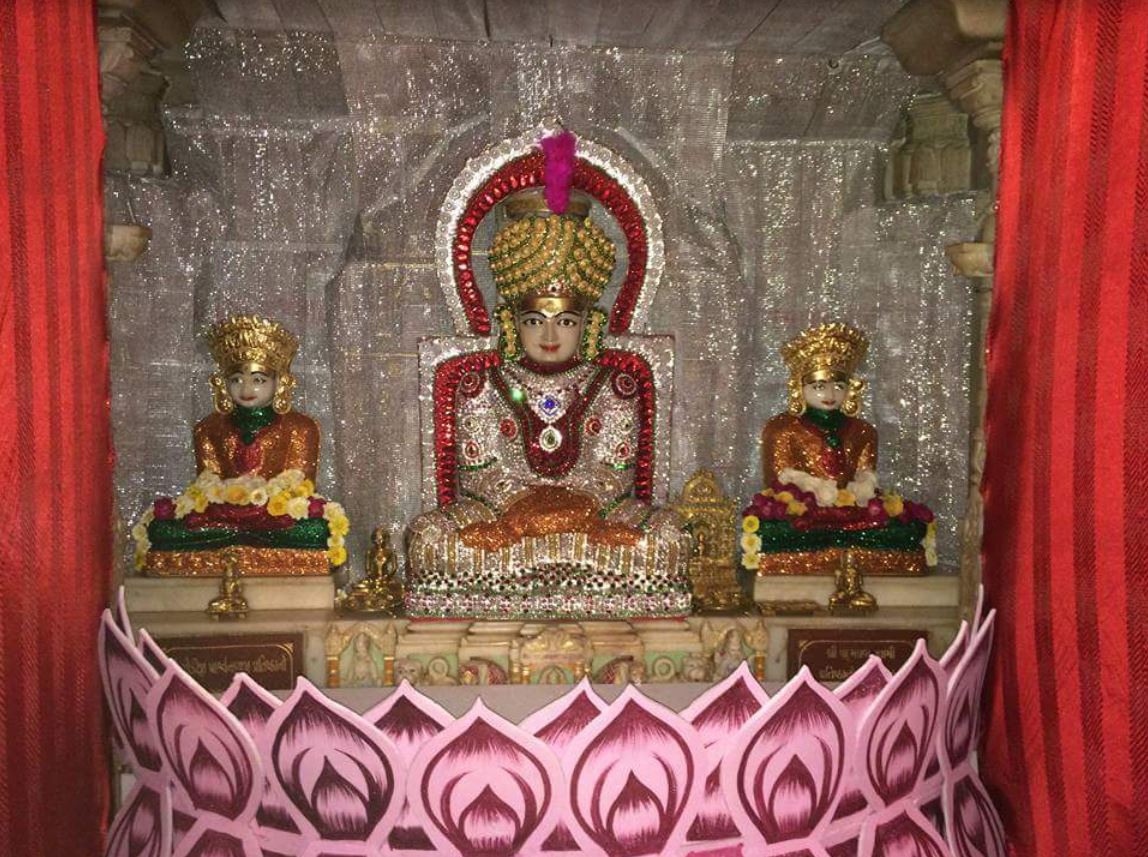 Shri Mahaveer Swami Jain Derasar, Sagrampura, Surat (Gujarat) image 1