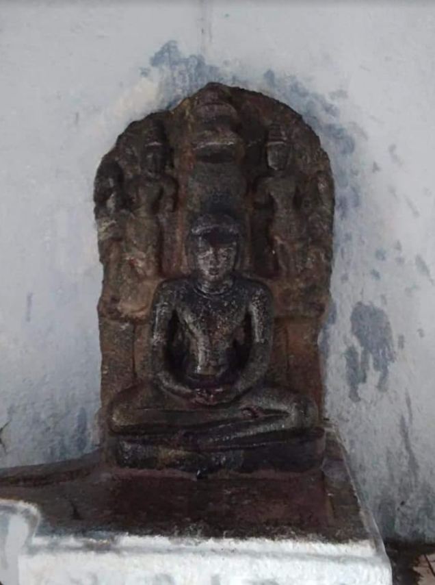 Shri Padamprabh Tirthankar Digambar Jinalaya, Kammarachedu Village, District-Kurnool (Andhra Pradesh) image 6