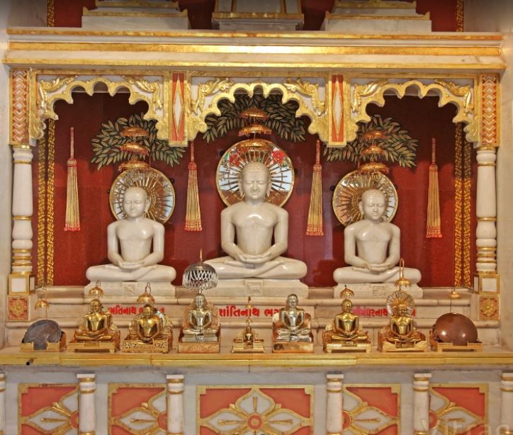 Shri Shantinath Bhagwan Digamber Jain Mandir, Vadhavan, Surendranagar (Gujarat) image 3