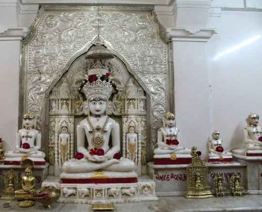 Shri Godiji Jinalaya, Ishwarkrpura Society, Vijapur, District- Mahesana (Gujarat) image 2