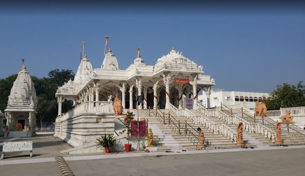 Shri Sphurlling Parshvnath Jinalaya, Prabhunagar Society, Vijapur, District- Mahesana (Gujarat) image 1