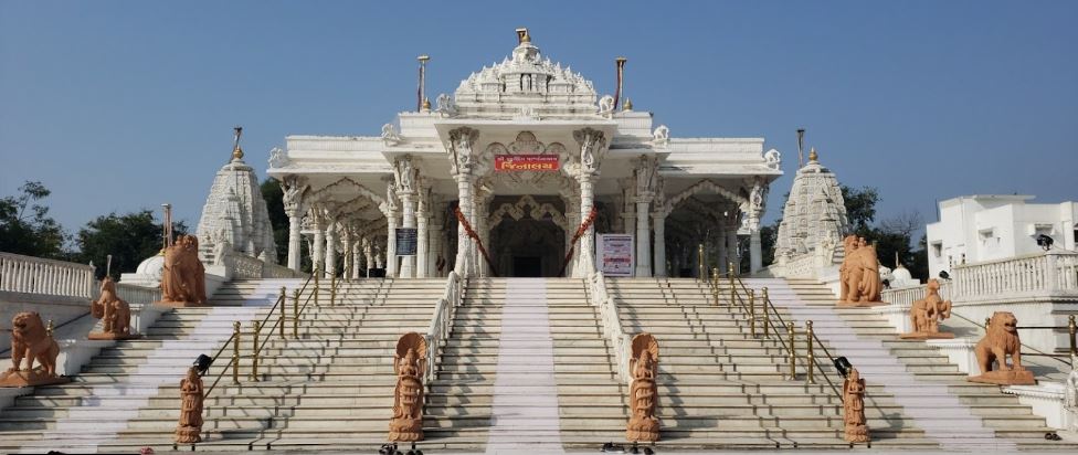 Shri Sphurlling Parshvnath Jinalaya, Prabhunagar Society, Vijapur, District- Mahesana (Gujarat) image 2