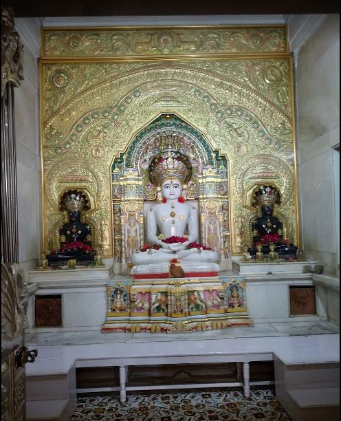Shri Sphurlling Parshvnath Jinalaya, Prabhunagar Society, Vijapur, District- Mahesana (Gujarat) image 4