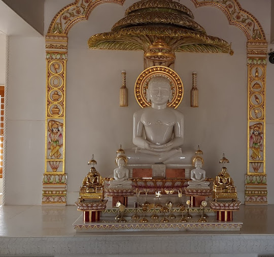 Shri Mahaveer Swami Digamber Jain Mandir, Alefiya Colony, Shidhpur, Dahod (Gujarat) thumbnail 3