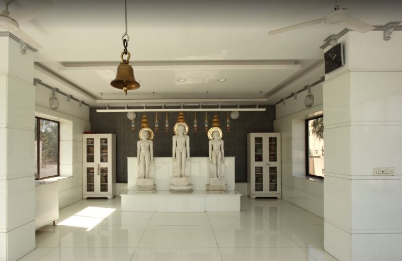 Shri Mahaveer Swami Digamber Jain Mandir, Vasant Vihar, Navrangpura, Ahmedabad (Gujarat) image 4