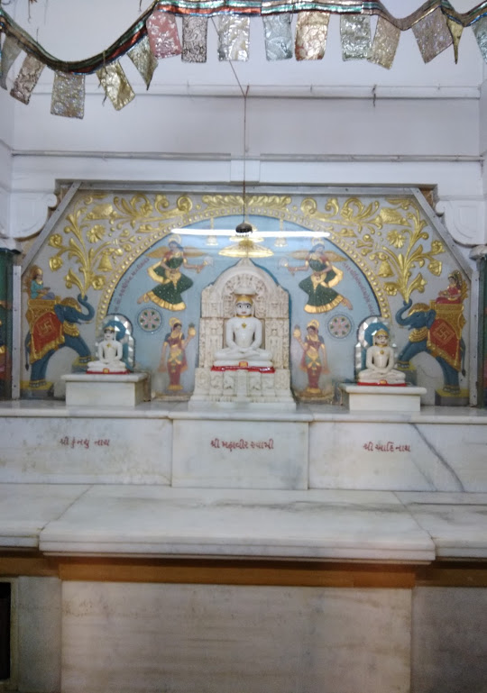Shri Shankeshwar Parshvnath Jain Derasar, Navapara, Khambhalia, District - Devbhumi Dwarka (Gujarat) thumbnail 4
