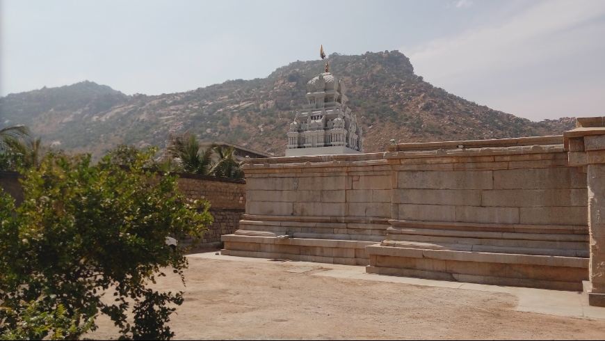 Shri 1008 Ajitnath Digamber Jain Mandir, Penukonda, District - Sri Sathya Sai (Andhra Pradesh) image 4