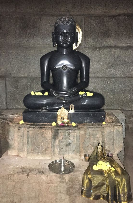 Shri 1008 Ajitnath Digamber Jain Mandir, Penukonda, District - Sri Sathya Sai (Andhra Pradesh) image 5