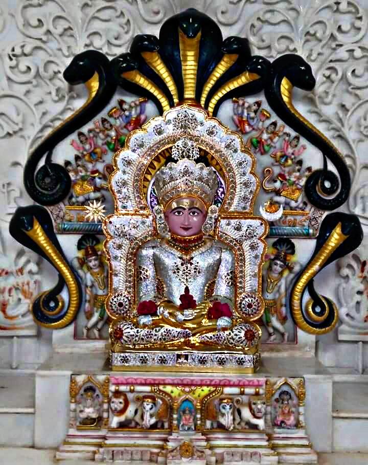 Shri Chintamani Parshvnath Jain Derasar, Soni Bazaar, Veraval, District - Gir Somnath (Gujarat) image 3