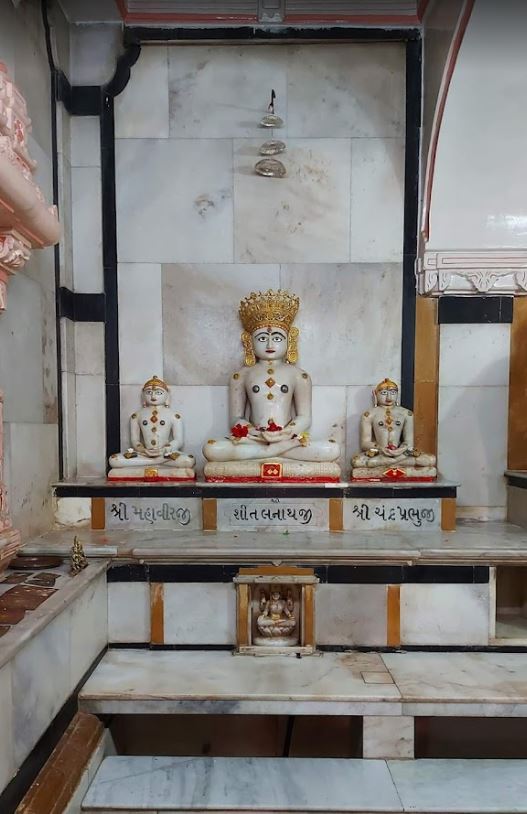 Shri Sumatinath Jinalaya, Viraval Village, Veraval, District - Gir Somnath (Gujarat) image 5