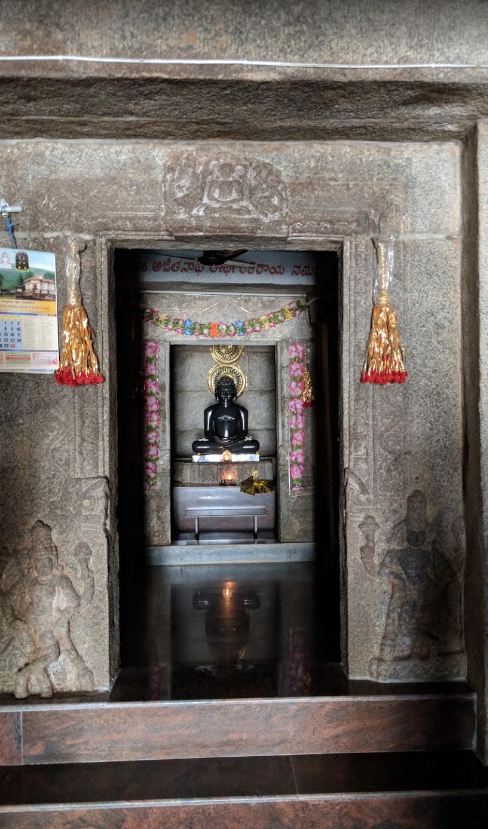 Shri 1008 Ajitnath Digamber Jain Mandir, Penukonda, District - Sri Sathya Sai (Andhra Pradesh) image 6