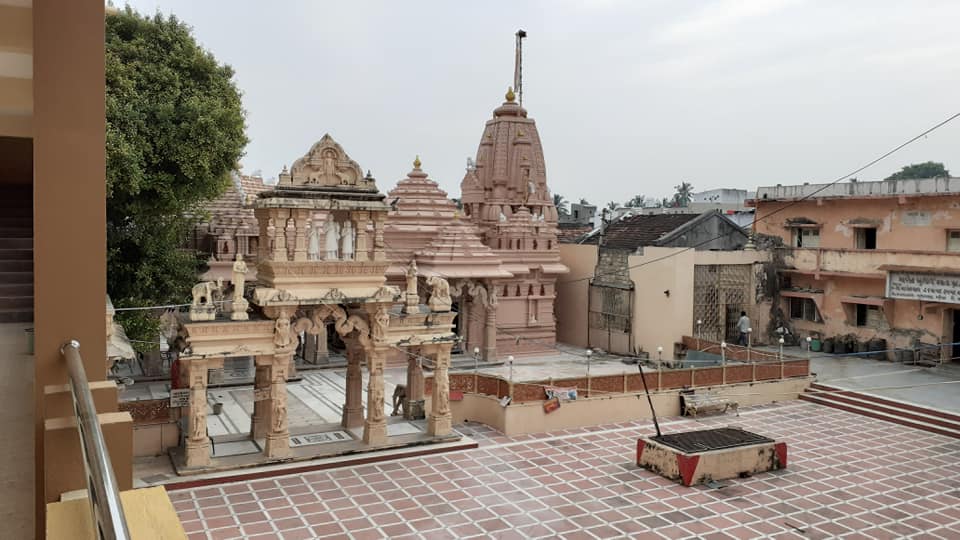 Shri Ajahara Parshvanath Jain Tirth, Village - Anjar, Taluka - Una, District - Gir Somnath (Gujarat) thumbnail 6