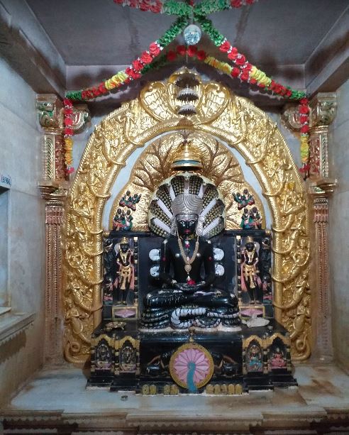 Shri Jain Shwetamber Mandir, Bhattsheri, Rajpipla, District - Narmada (Gujarat) image 2