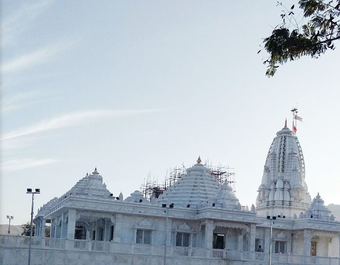Shree Brahmeshwar Parshwanath Swarna Jain Mandir, Tirupati, District-Chittor (Andhra Pradesh) image 1
