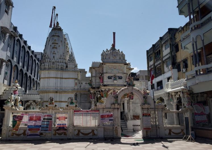 Shri Navsari Parshvnath Jain Shwetamber Tirth, Madhumati Colony, Navsari (Gujarat) image 3