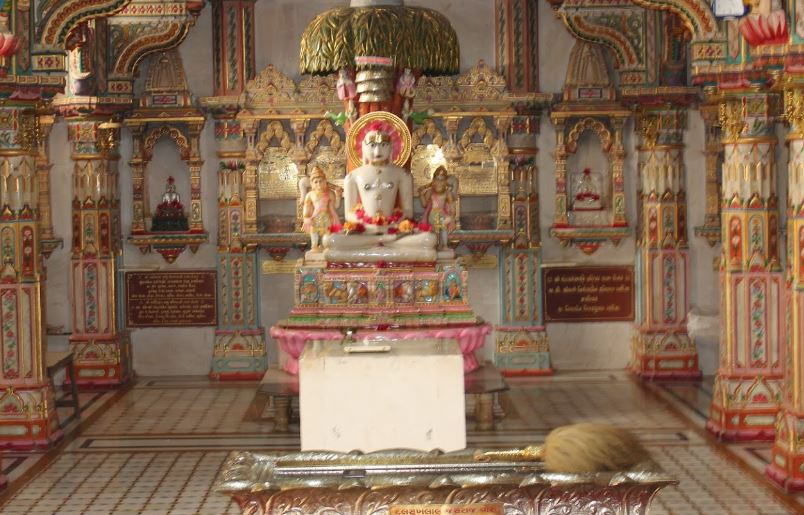 Shri Navsari Parshvnath Jain Shwetamber Tirth, Madhumati Colony, Navsari (Gujarat) image 10