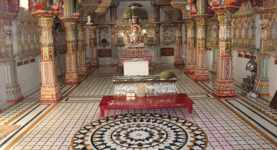 Shri Navsari Parshvnath Jain Shwetamber Tirth, Madhumati Colony, Navsari (Gujarat) image 11