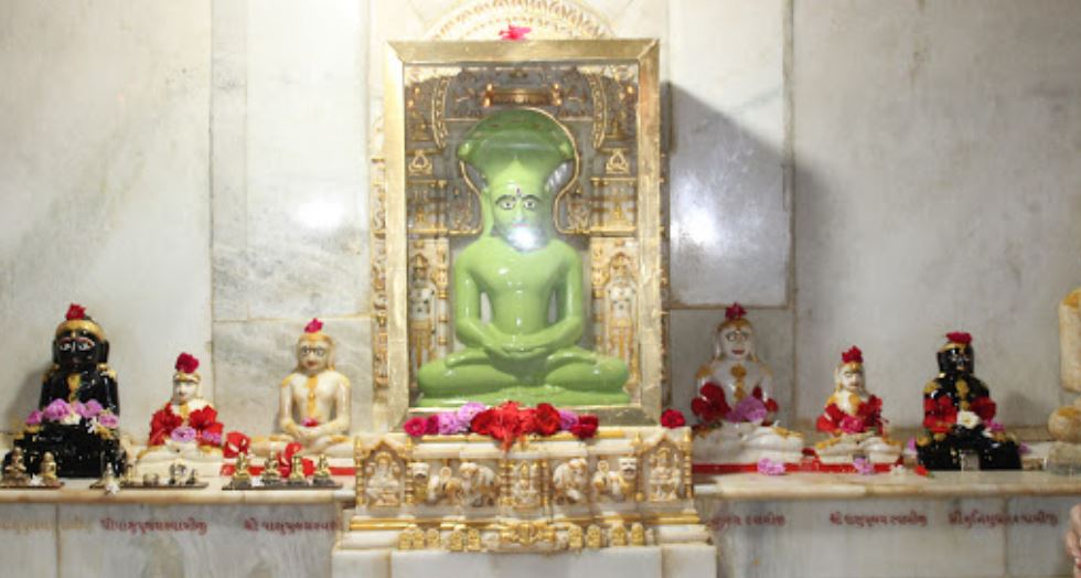 Shri Navsari Parshvnath Jain Shwetamber Tirth, Madhumati Colony, Navsari (Gujarat) image 12