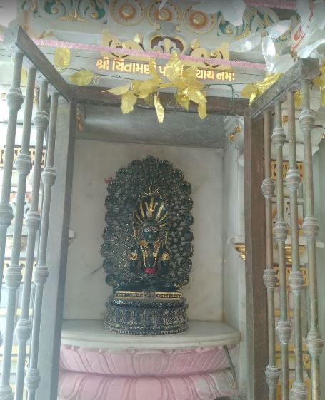 Shri Ratna Chintamani Parshvnath Bavan JInalaya, Pratiksha Society, Navsari (Gujarat) image 7