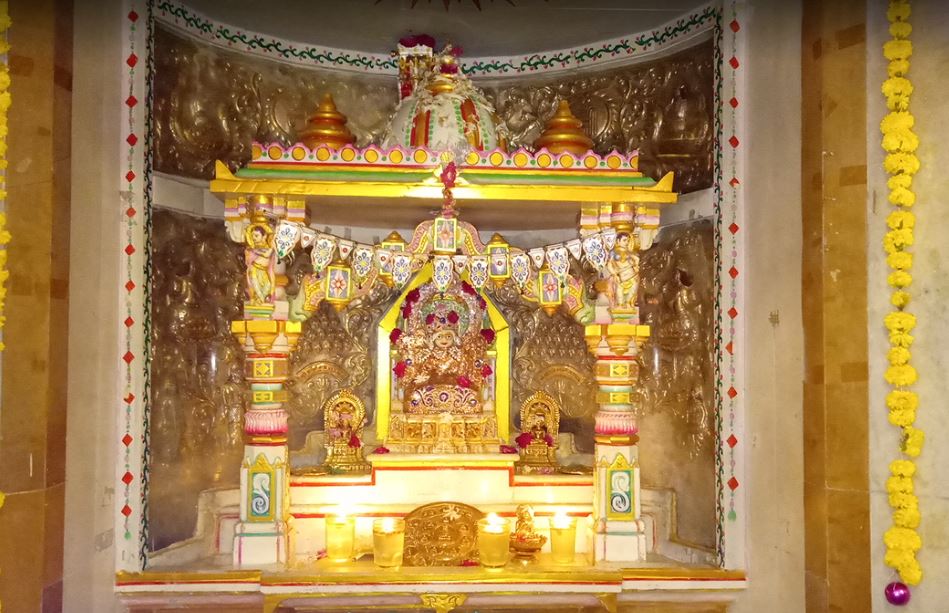 Shri Sumatinath Bhagwan Gruh Jinalaya, Udyog Nagar, Vejalpore, Navsari (Gujarat) image 4