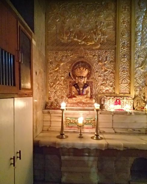 Shri Shantinath Bhagwan Jain Shwetamber Murtipujak Jinalaya,  Jalalpore, Navsari (Gujarat) image 6