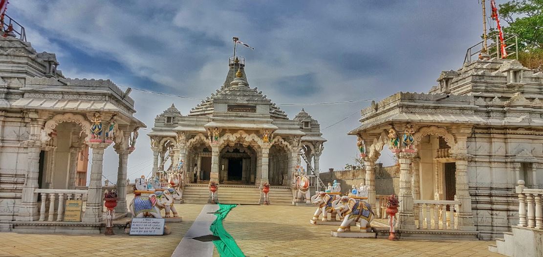 Shri Gajabhishek Jain Tirth, Saputara, District - Dang (Gujarat) image 3