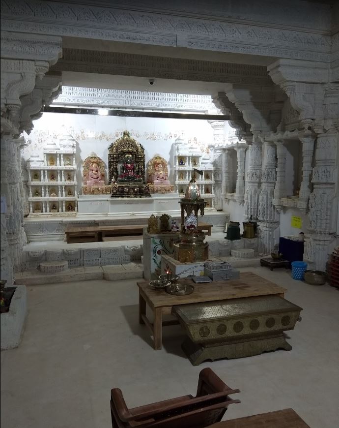 Shri Munisuvrat Swami Jinalaya, Retreat Heights, Piplod, Surat (Gujarat) image 2